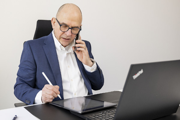 Rüdiger Arndt Rüdiger Arndt